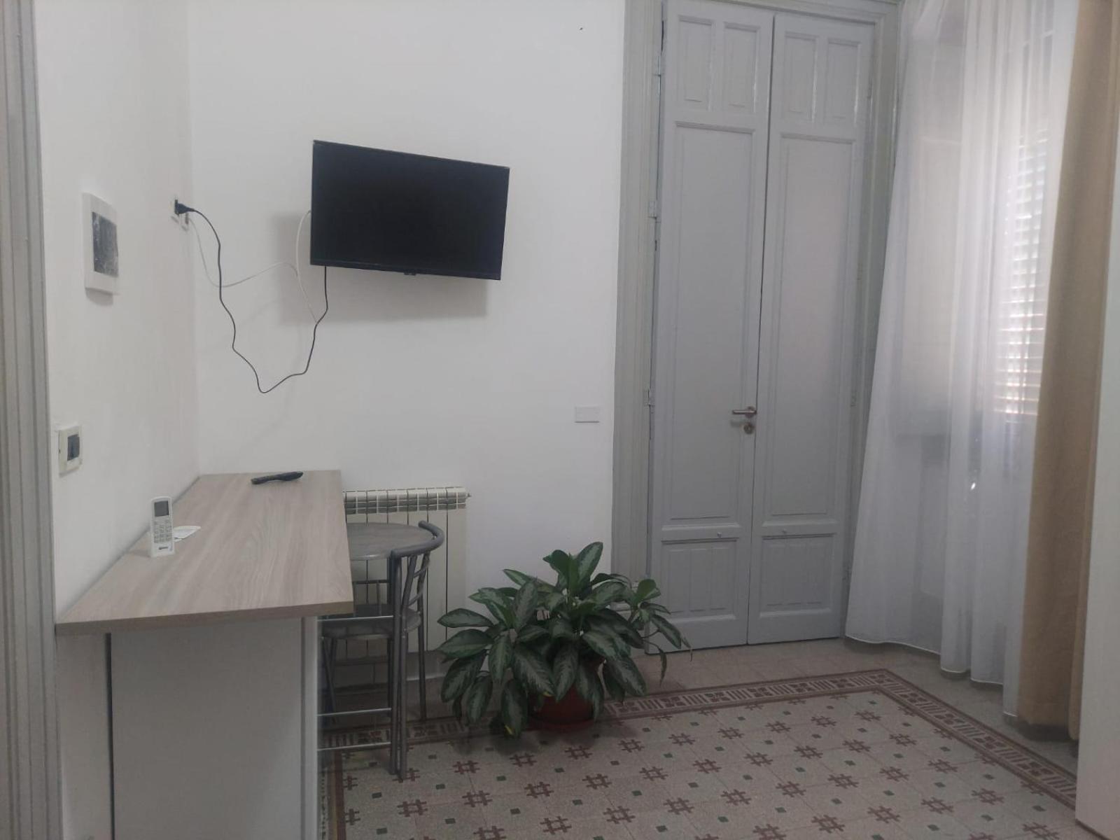 Guest House Lamphotel Militello Παλέρμο Εξωτερικό φωτογραφία