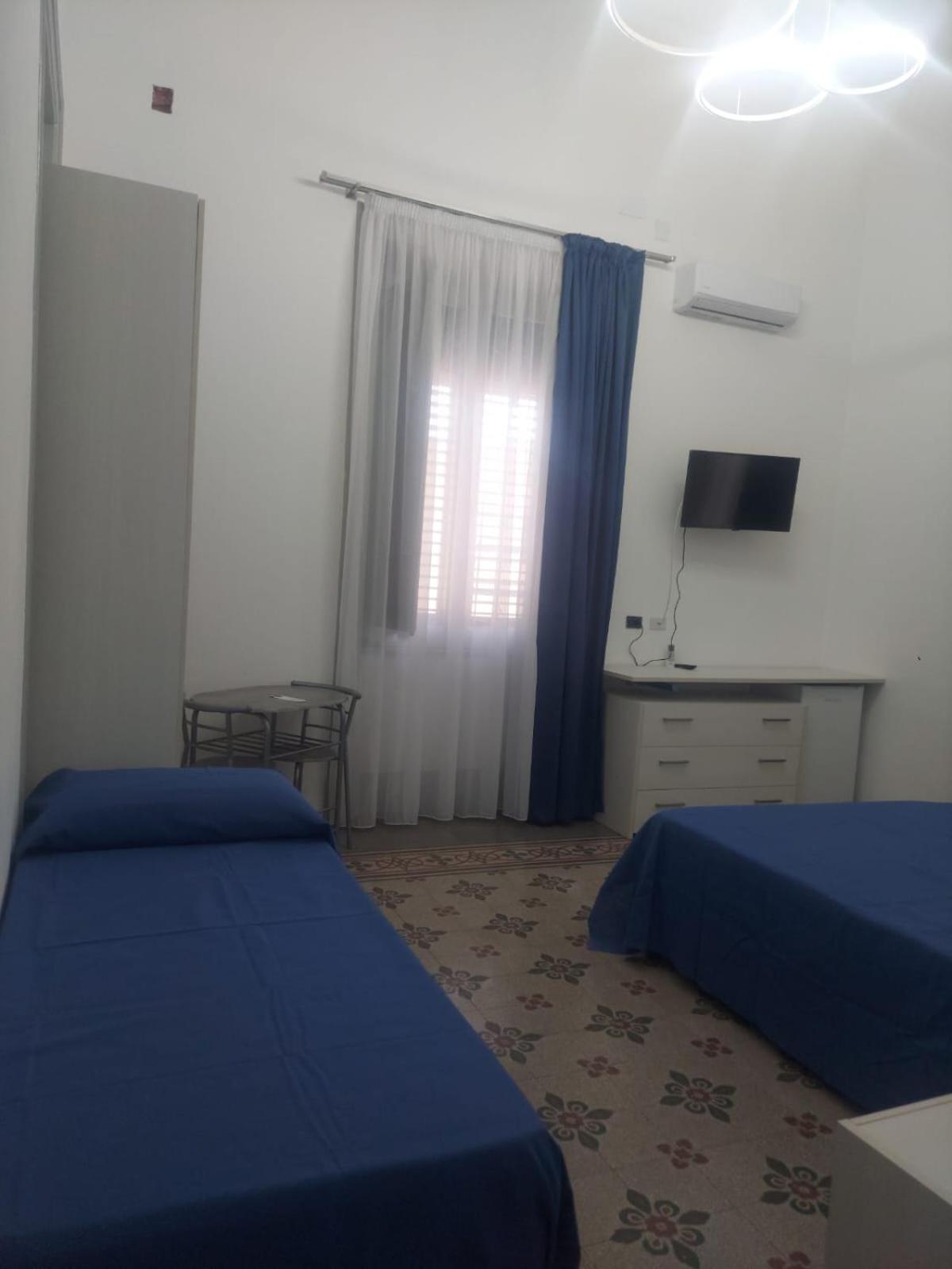 Guest House Lamphotel Militello Παλέρμο Εξωτερικό φωτογραφία