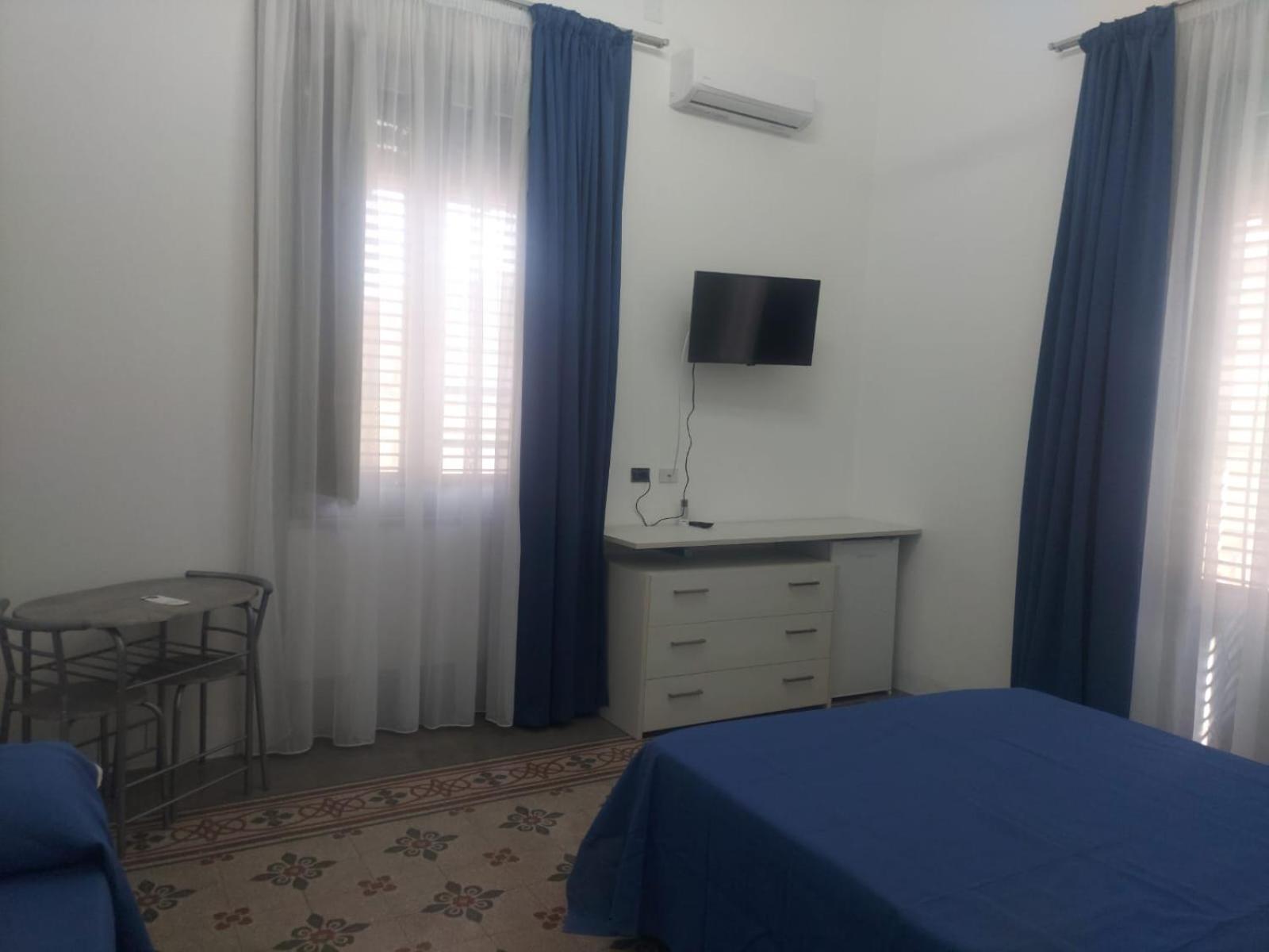 Guest House Lamphotel Militello Παλέρμο Εξωτερικό φωτογραφία